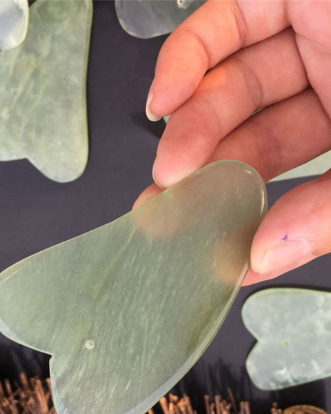 Beauty jade scraping