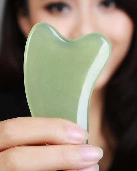 Beauty jade scraping